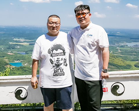 研发 丁飞